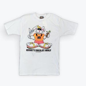L - Vintage Hersheys Chocolate World Bunny T